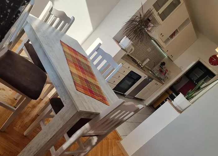 Risto Apartment