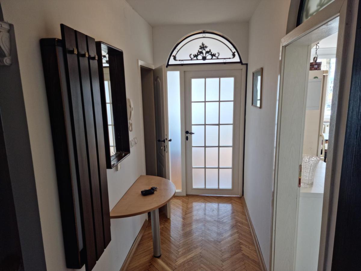 Risto Apartment *