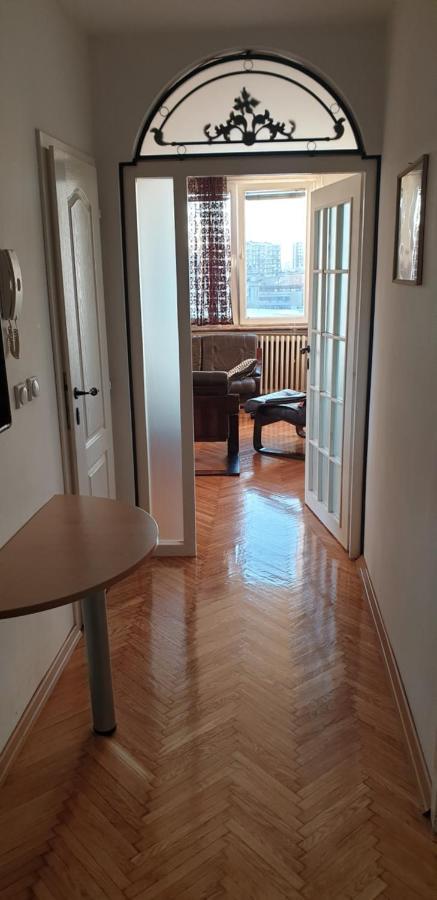 Risto Apartment *